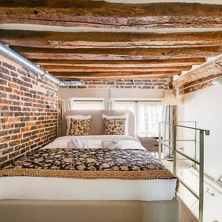 Апартаменты Joli Duplex D'architecte - Marais *